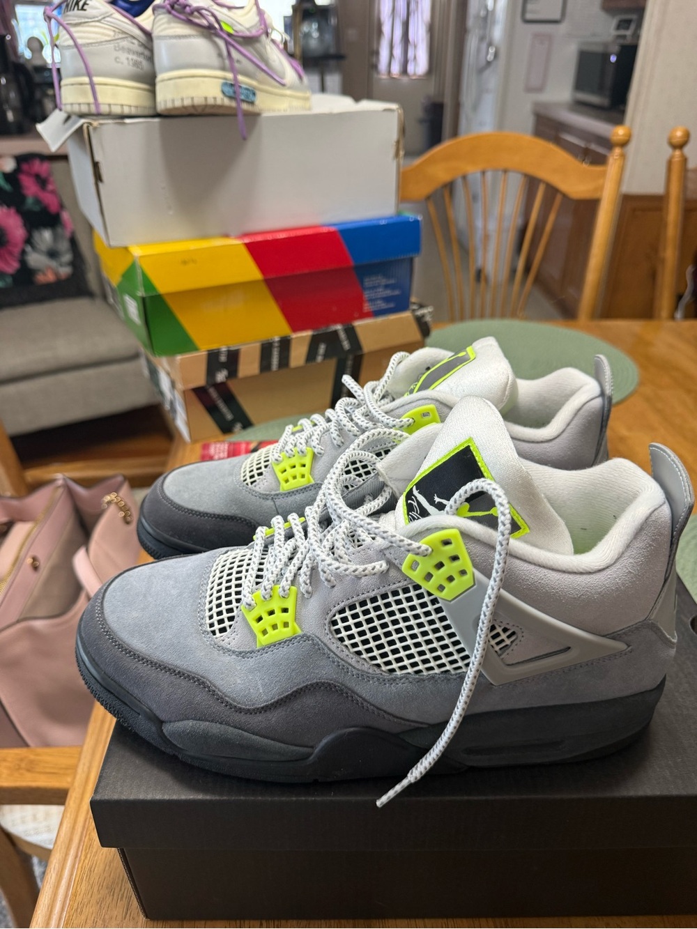 Jordan 4